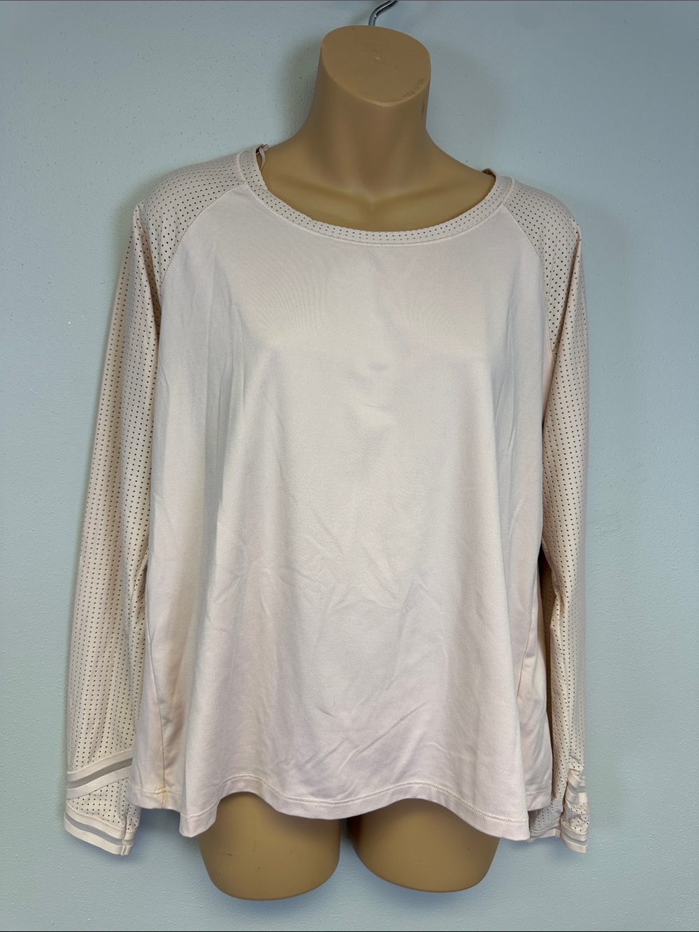 Calia by Carrie Underwood Blush Pink Mesh Long Sleeve Active Top
